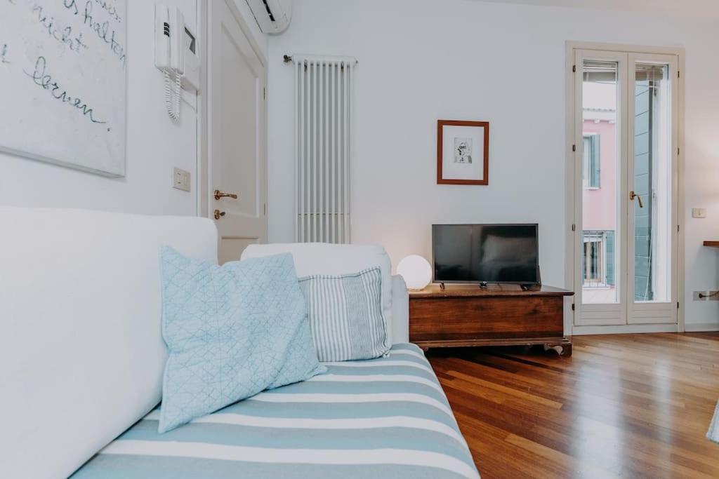 Elegant With Private Terrace In - Frari Church Apartamento *