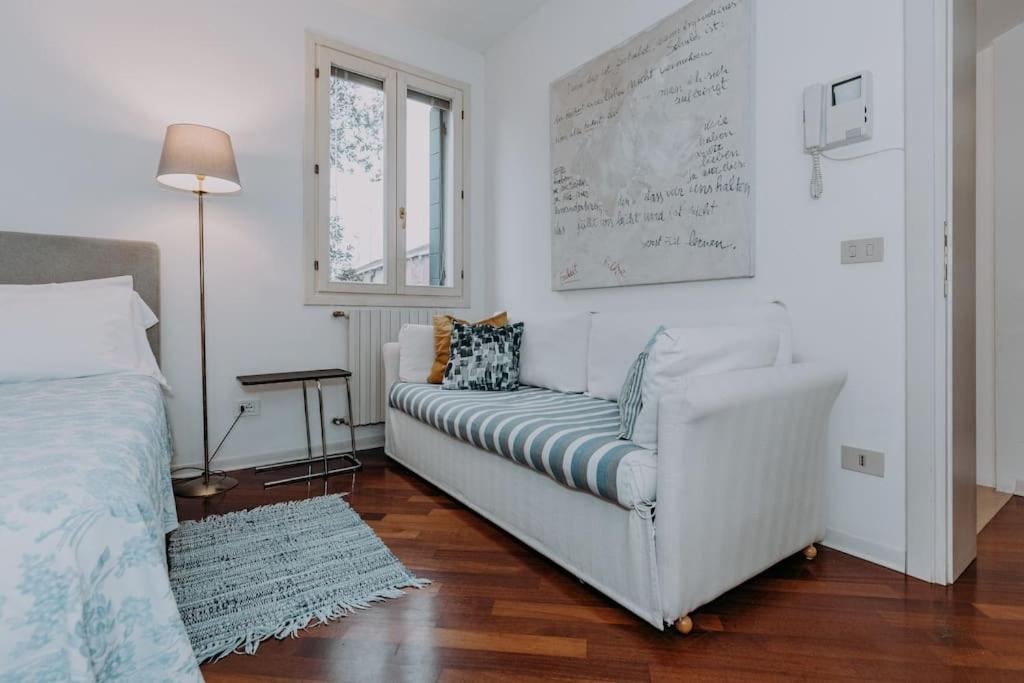 Elegant With Private Terrace In - Frari Church Apartamento